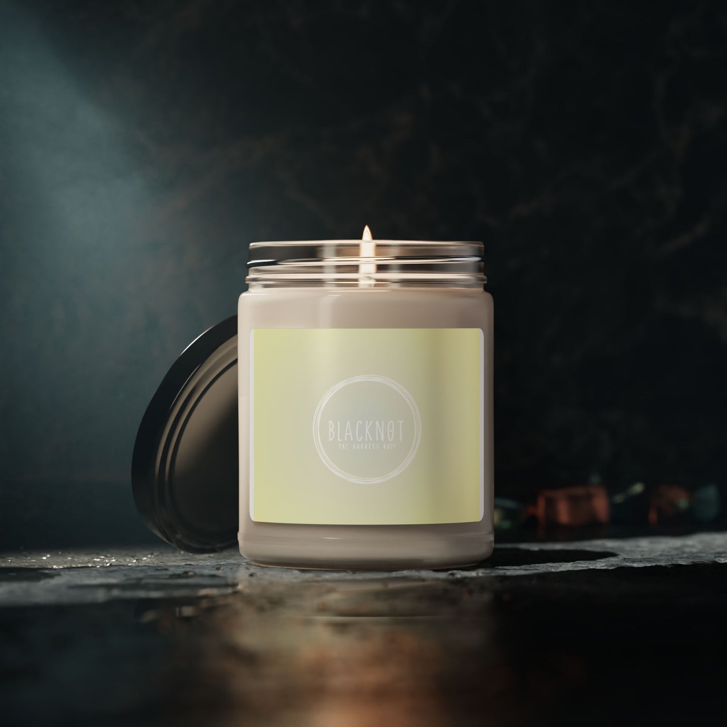 Bougie de soja à la crème de noix de coco et à la cardamome Blacknot, 9 oz